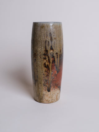 Medium Vase 16